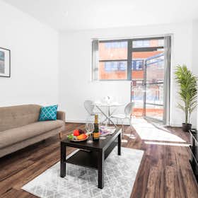Apartment for rent for £2,250 per month in Birmingham, Pope Street