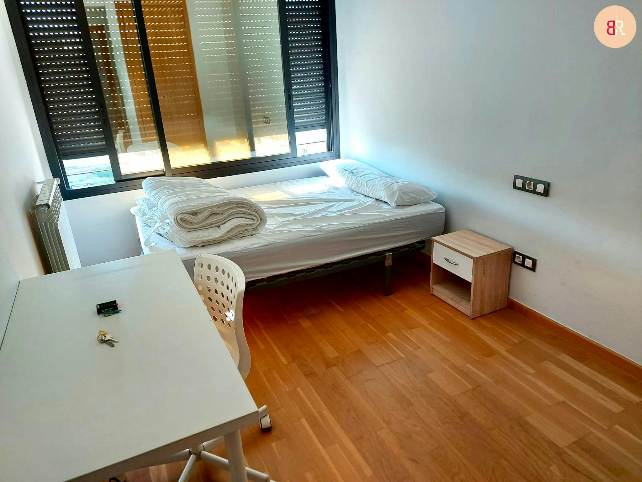 Edificio en alquiler por 390 € al mes en Castelló de la Plana, Plaça d'Espanya