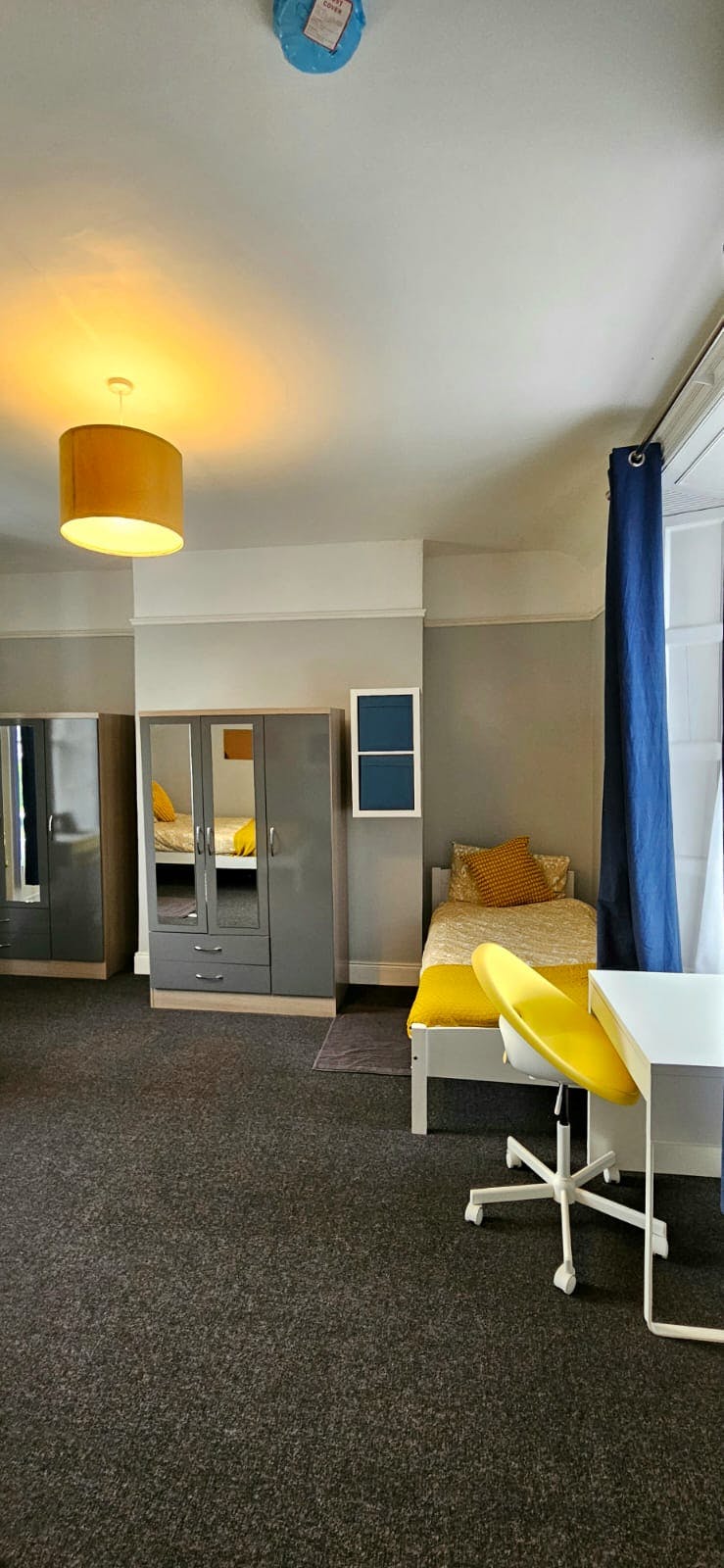 Shared room for rent for €700 per month in Dublin, Royal Canal Terrace