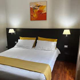 Private room for rent for €650 per month in Rome, Via Cassia