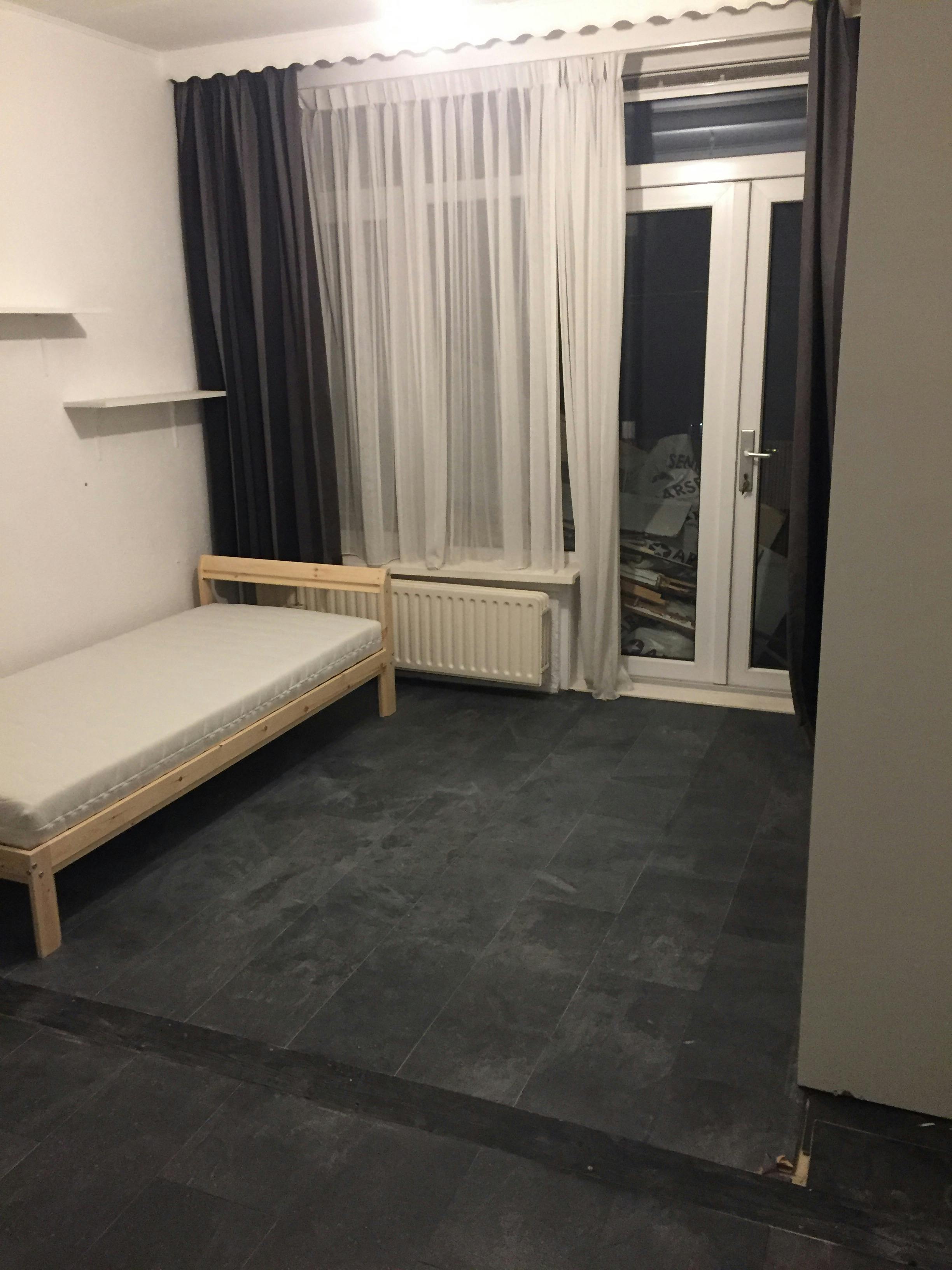 Private room for rent for €950 per month in Rotterdam, Boeierstraat