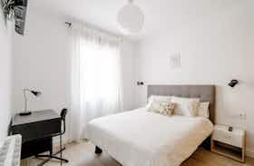 Приватна кімната за оренду для 560 EUR на місяць у Getafe, Plaza de la Magdalena