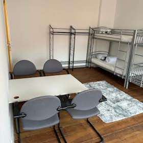 Mehrbettzimmer for rent for 500 € per month in Berlin, Wilhelminenhofstraße