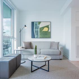 Lägenhet att hyra för $5,245 i månaden i Long Beach, E 3rd St