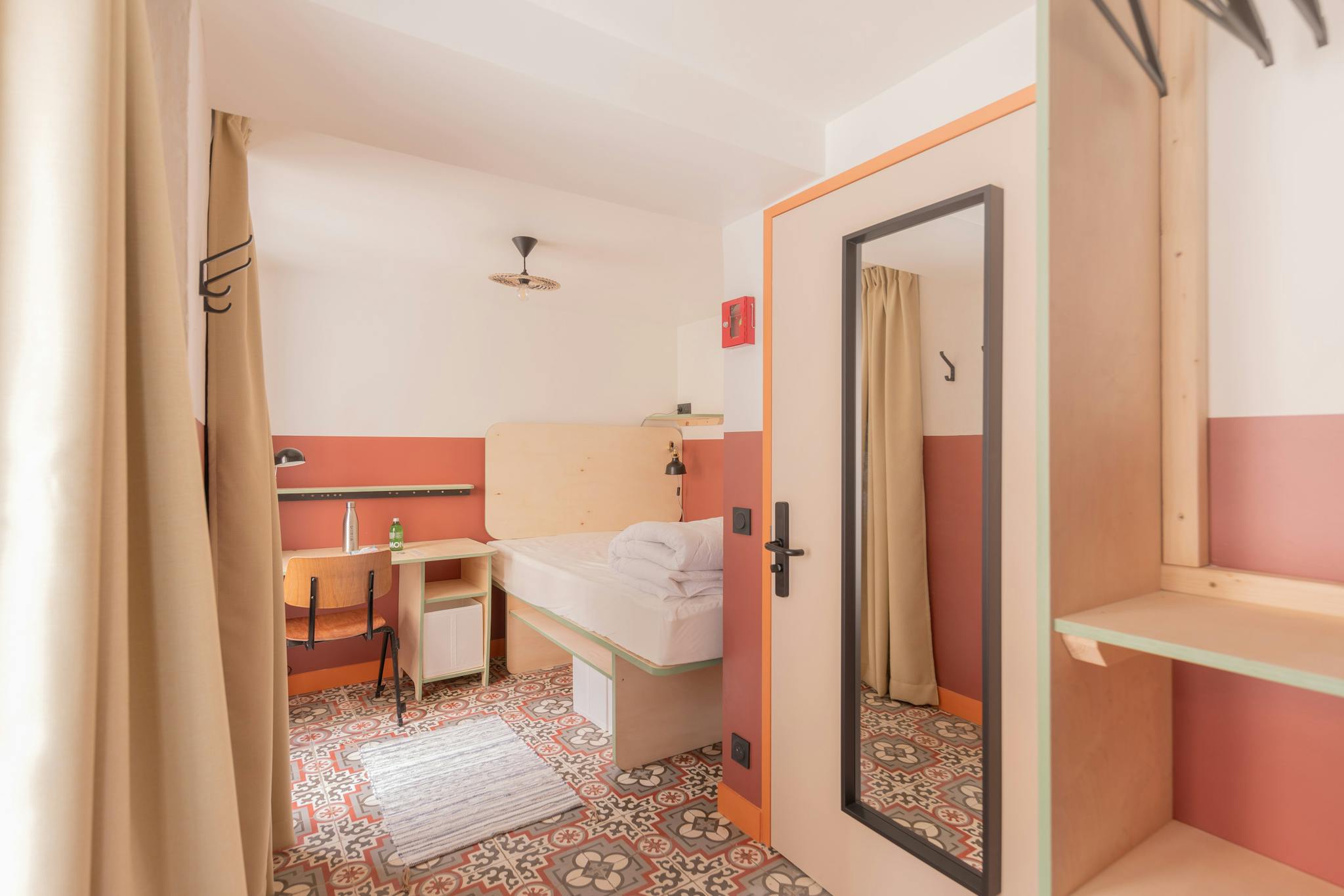 Rue des Cascades, Paris preview