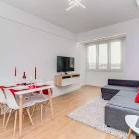 Apartamento para alugar por € 1.495 por mês em Amadora, Avenida dos Cravos Vermelhos