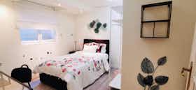 Private room for rent for €450 per month in Saint-Gilles, Avenue de la Jonction