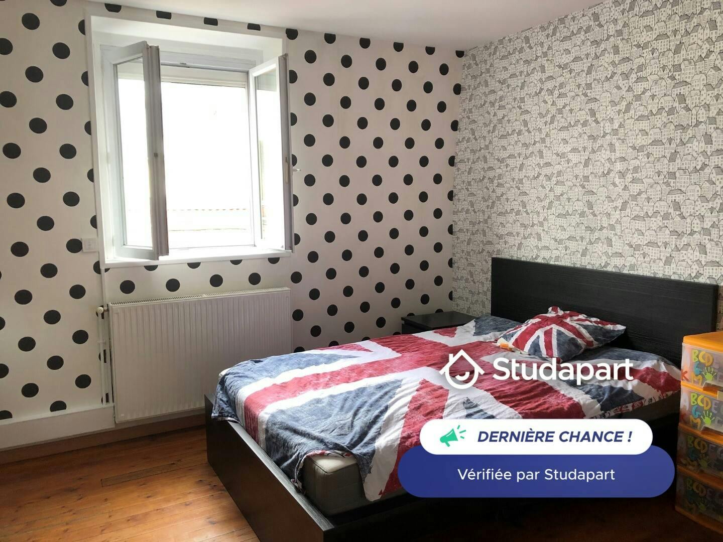 Private room for rent on Rue Malouet, Rouen - View 3