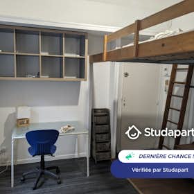 Apartment for rent for €550 per month in Toulouse, Rue des Champs Élysées