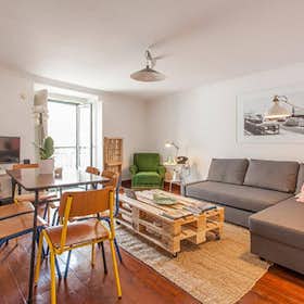 Apartment for rent for €3,650 per month in Lisbon, Rua da Atalaia