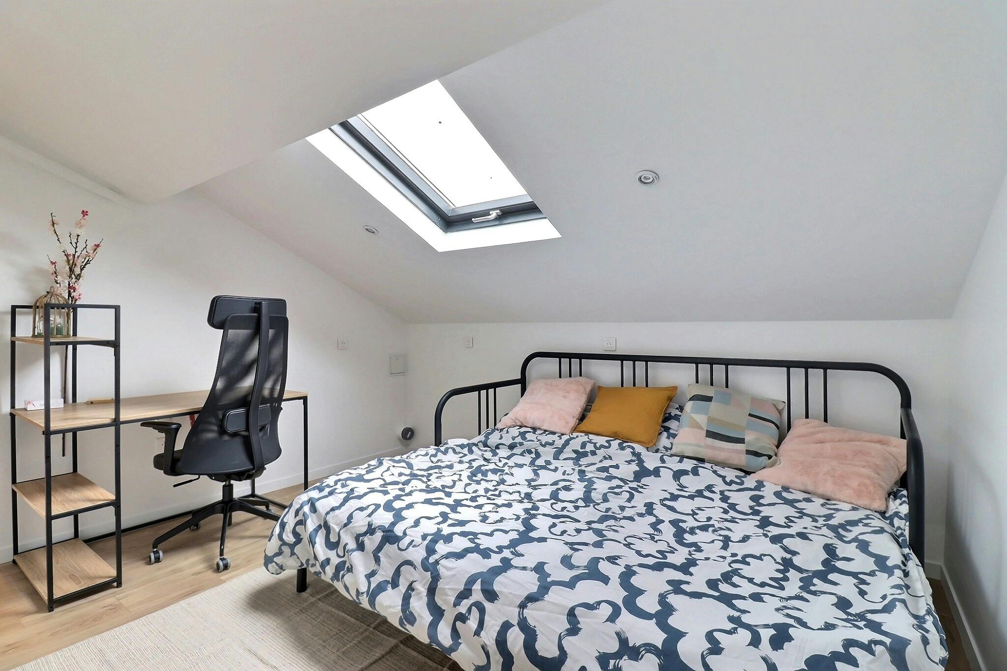 1-Bedroom Apartment in Rue Gabriel Péri, Issy-les-Moulineaux (1373660) ROOM