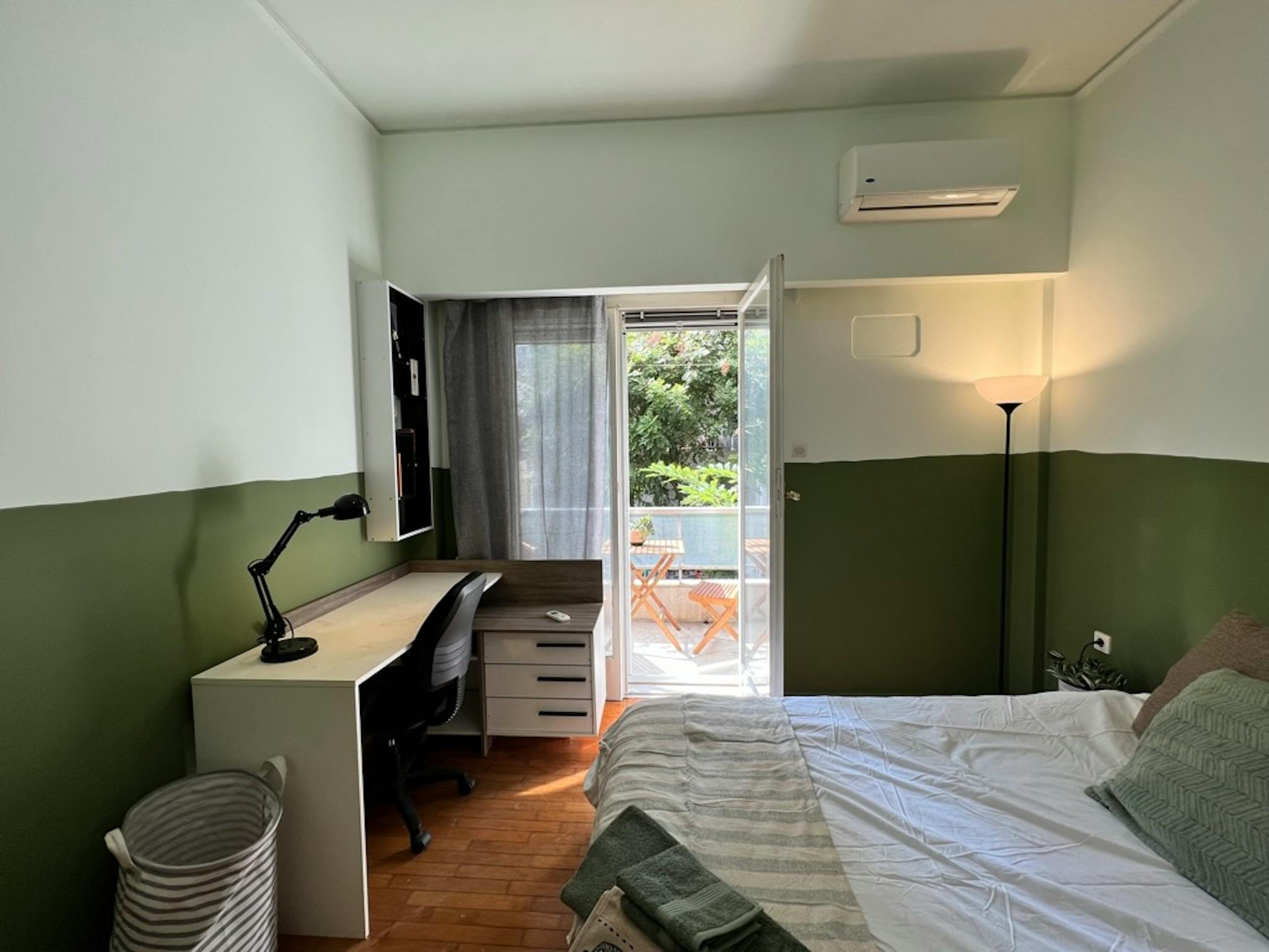 Trikoupi Spyrou, Athens preview