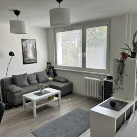单间公寓 正在以 CZK 33,999 的月租出租，其位于 Prague, Ondříčkova