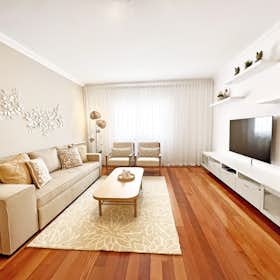 Apartment for rent for €3,500 per month in Cascais, Travessa Alto do Moinho Velho