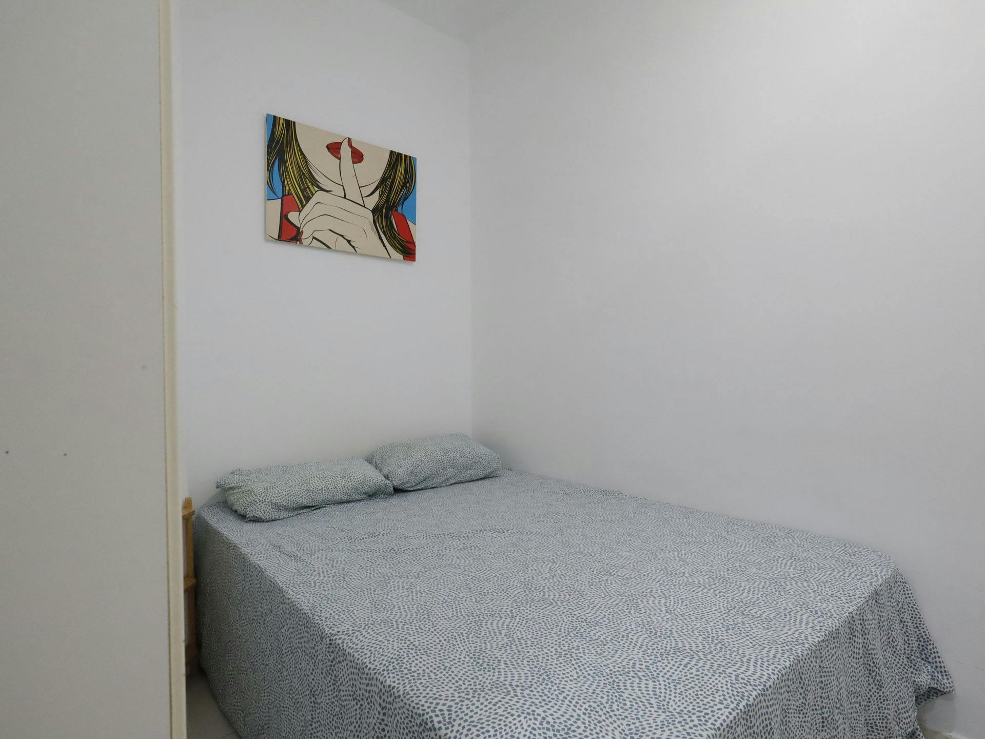 Studio for rent for €700 per month in Madrid, Calle de Antonio Zamora