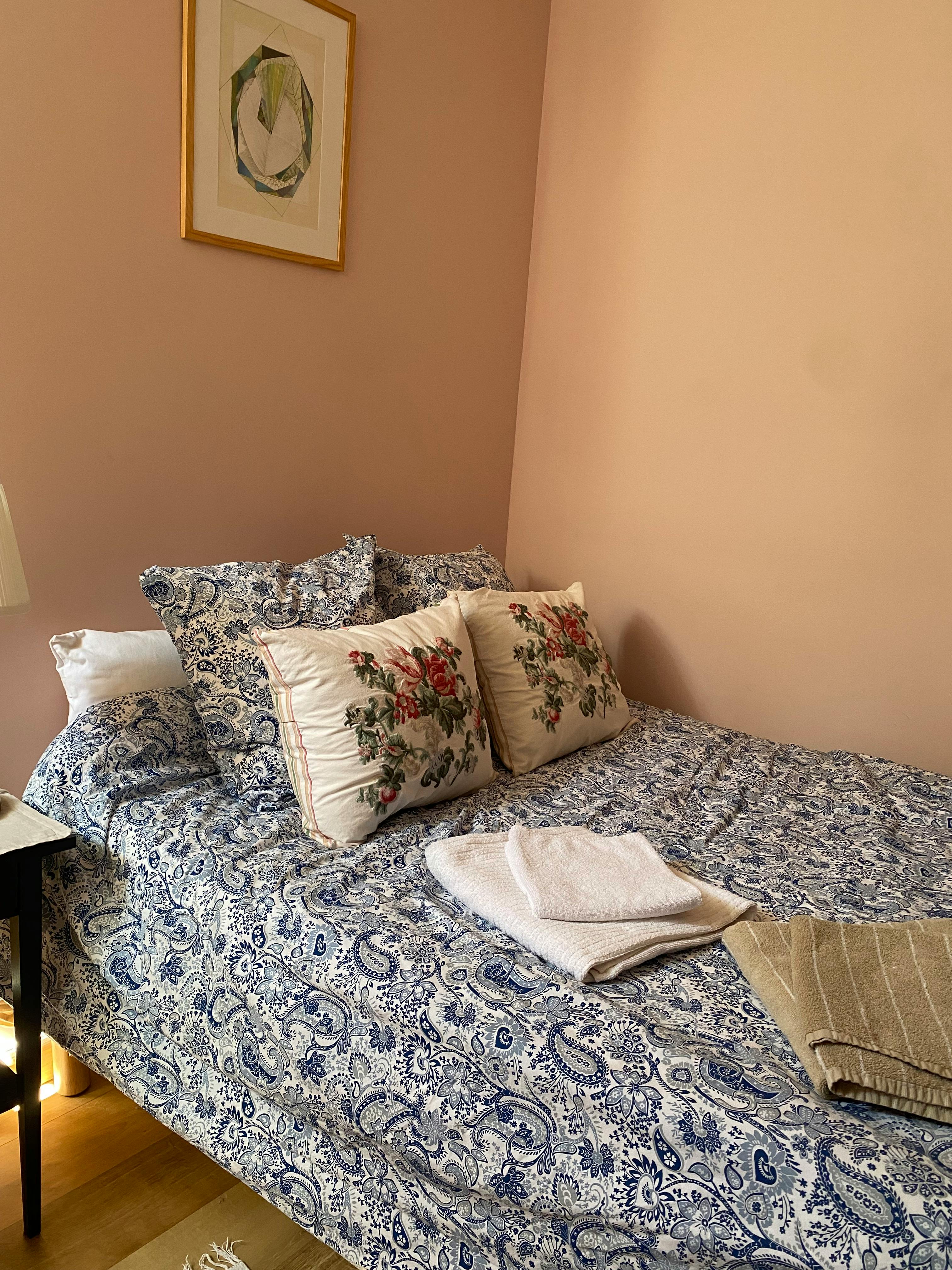 Rue Buot, Paris preview