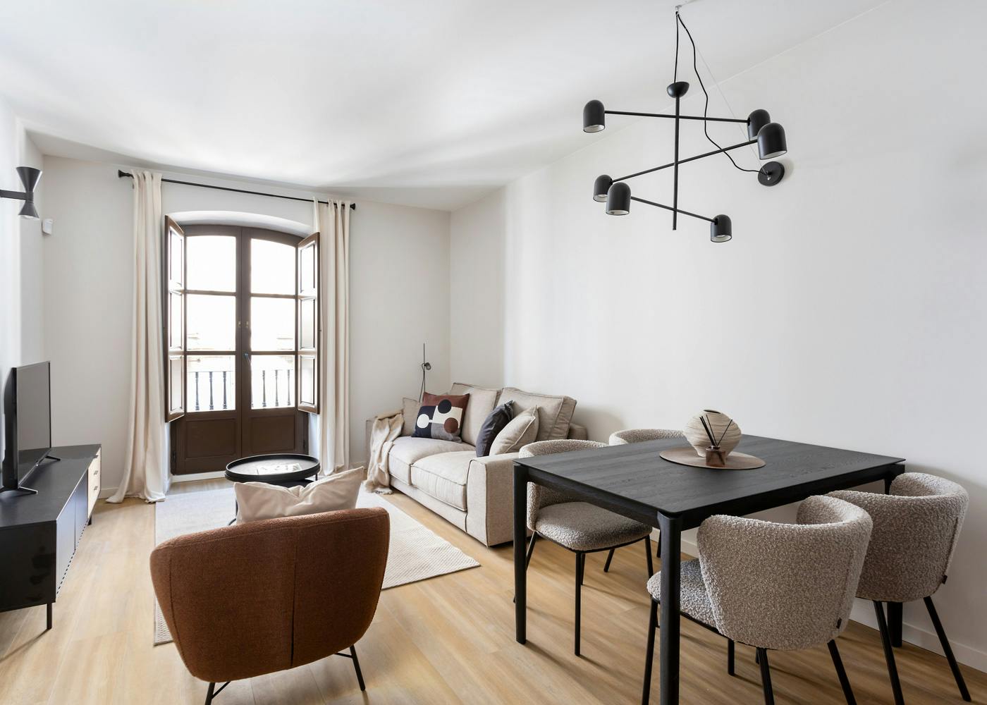 Carrer d'en Serra, Barcelona preview