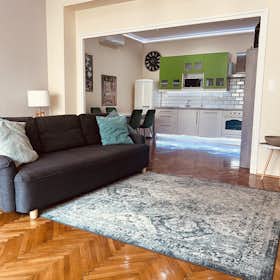 Appartement for rent for 275 905 HUF per month in Budapest, Bem József utca