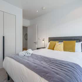 Appartement te huur voor € 4.258 per maand in Dublin, Hanover Street East