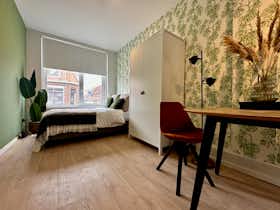 单间公寓 正在以 €925 的月租出租，其位于 Kralingse Veer, Buffelstraat