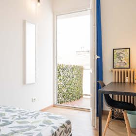 Private room for rent for €740 per month in Milan, Via Donatello