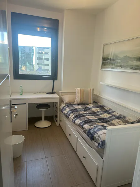 Plaça d'Europa, L'Hospitalet de Llobregat - in L'Hospitalet de Llobregat