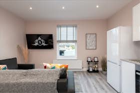 Appartement à louer pour 2 900 £GB/mois à Gillingham, Gardiner Street