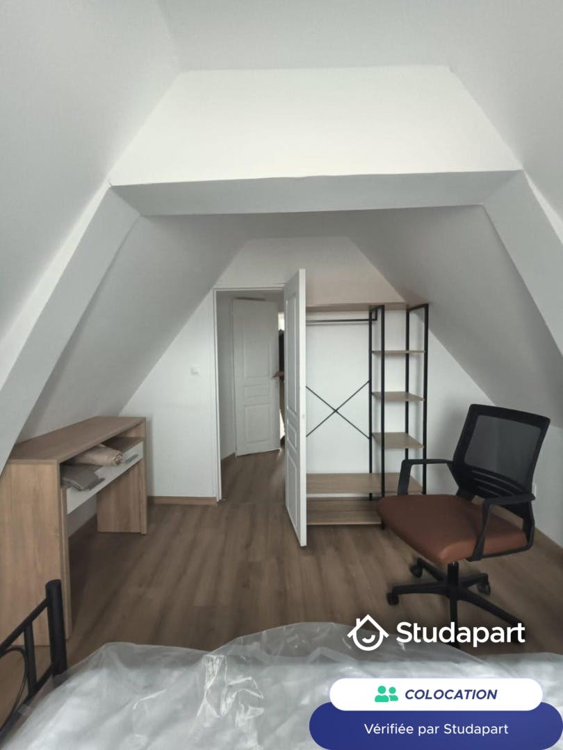 Habitación privada en alquiler por 350 € al mes en Valenciennes, Rue de Lille