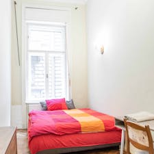Private room for rent for HUF 149,930 per month in Veszprém, Vas utca 7