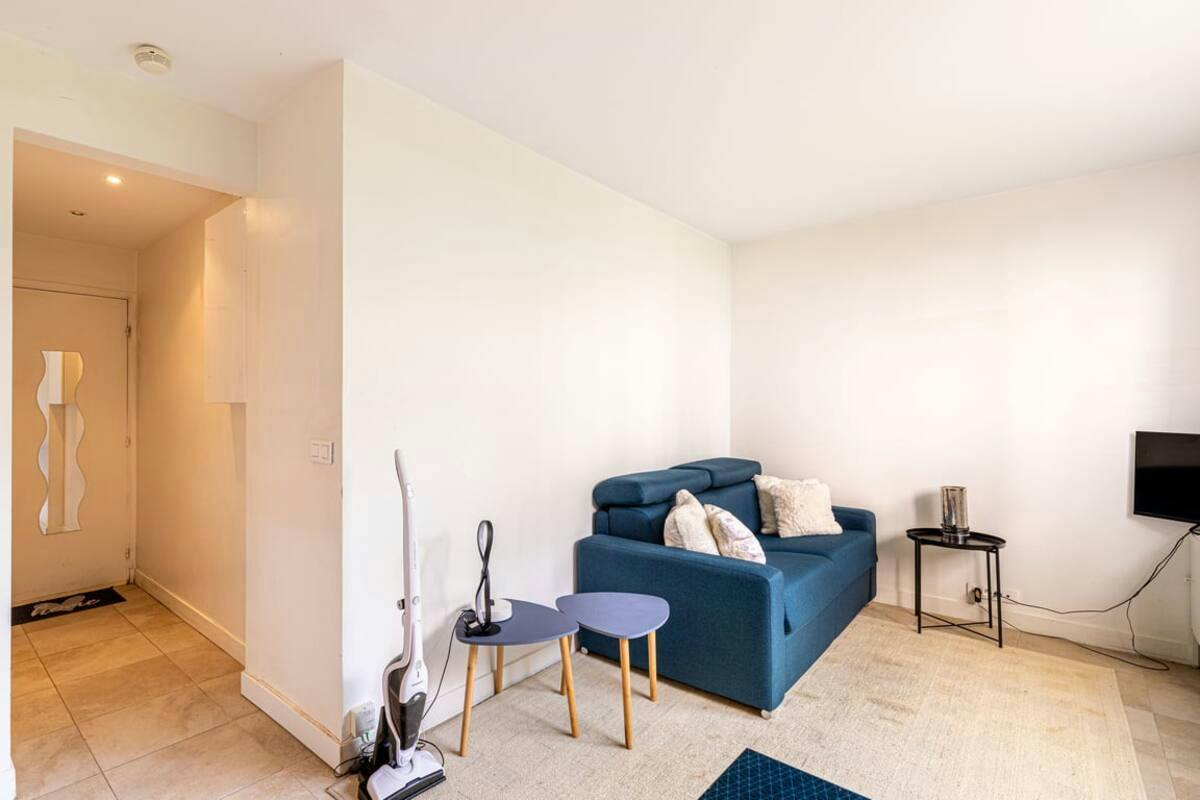Private room for rent on Boulevard Diderot, Paris - Vue 3