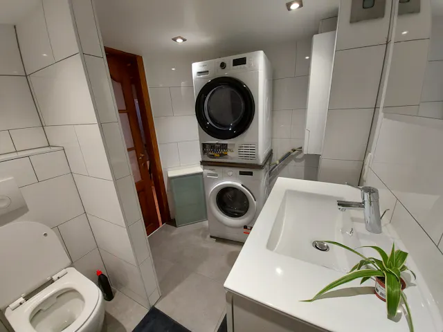 1-Bedroom Apartment in Rue Eugène Cattoir, Ixelles (1377234) room image 20