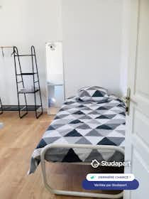 Apartamento para alugar por € 390 por mês em Aulnoy-lez-Valenciennes, Chemin Vert