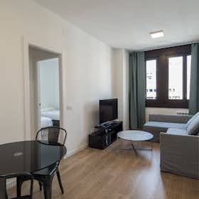 Apartment for rent for €3,300 per month in Barcelona, Carrer de Pelai