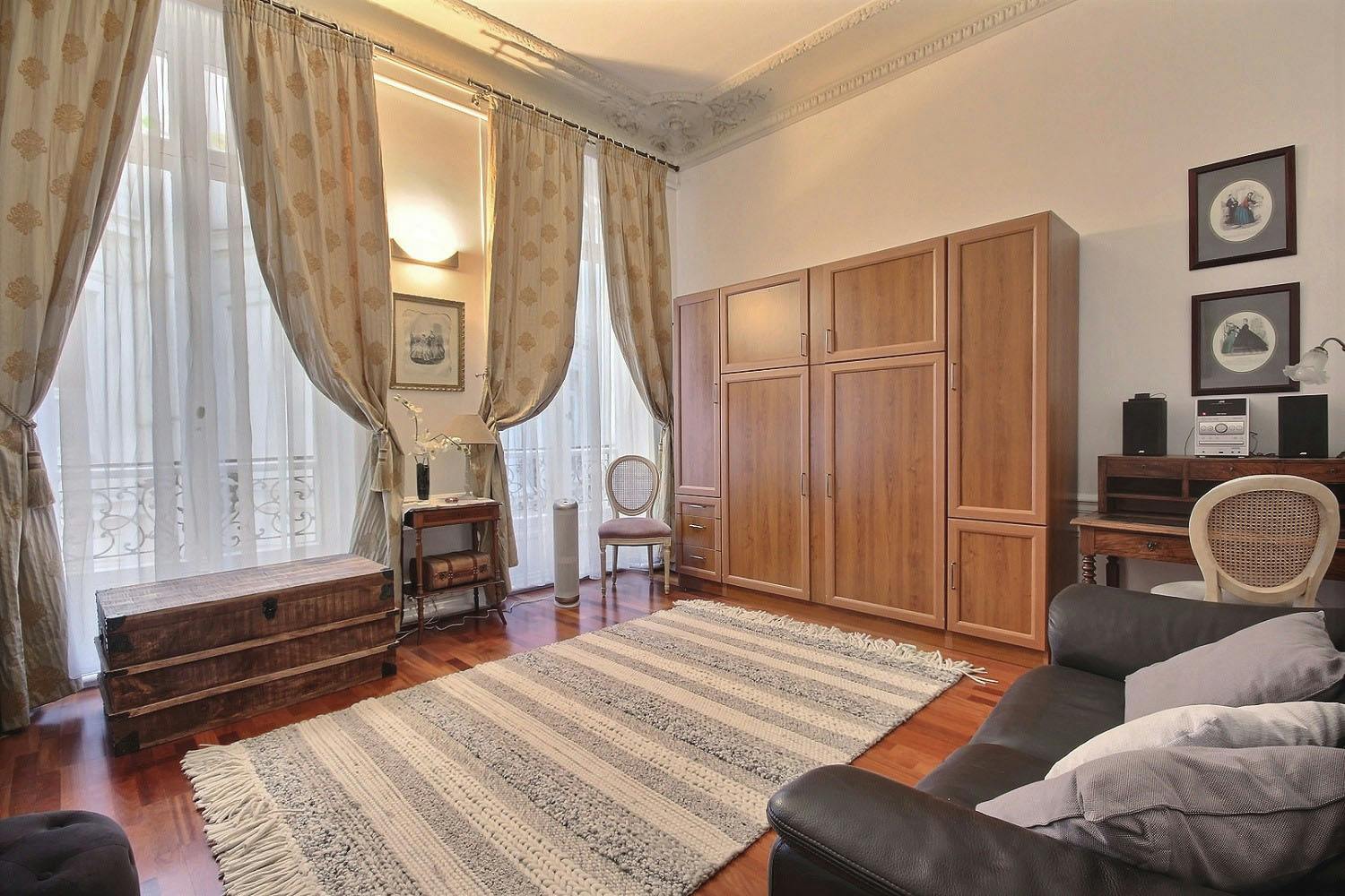 Appartement – Paris, 8th Arrondissement - Plus