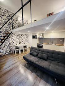 Studio for rent for HUF 239,830 per month in Budapest, Teréz körút