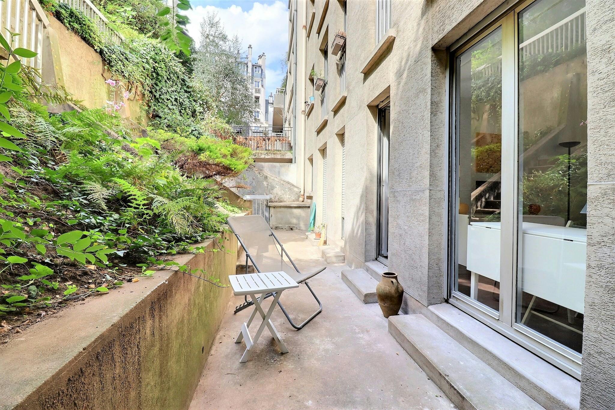 Apartment in Rue Bachelet, Paris (1378442) room image 9