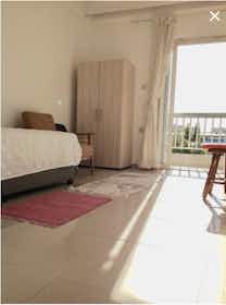 Private room for rent for €400 per month in Ampelókipoi, Gennimata Georgiou