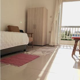 WG-Zimmer for rent for 400 € per month in Ampelókipoi, Gennimata Georgiou