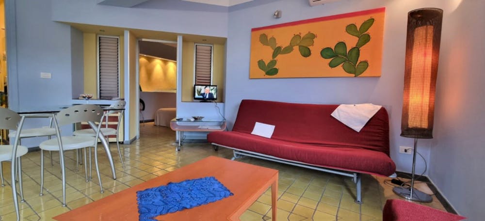 Apartamento para alugar por € 3.018 por mês em Milazzo, Via Nettuno