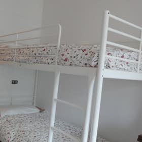 Private room for rent for €700 per month in Rome, Via Casilina