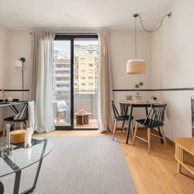 Apartment for rent for €1,650 per month in Barcelona, Carrer de Sicília