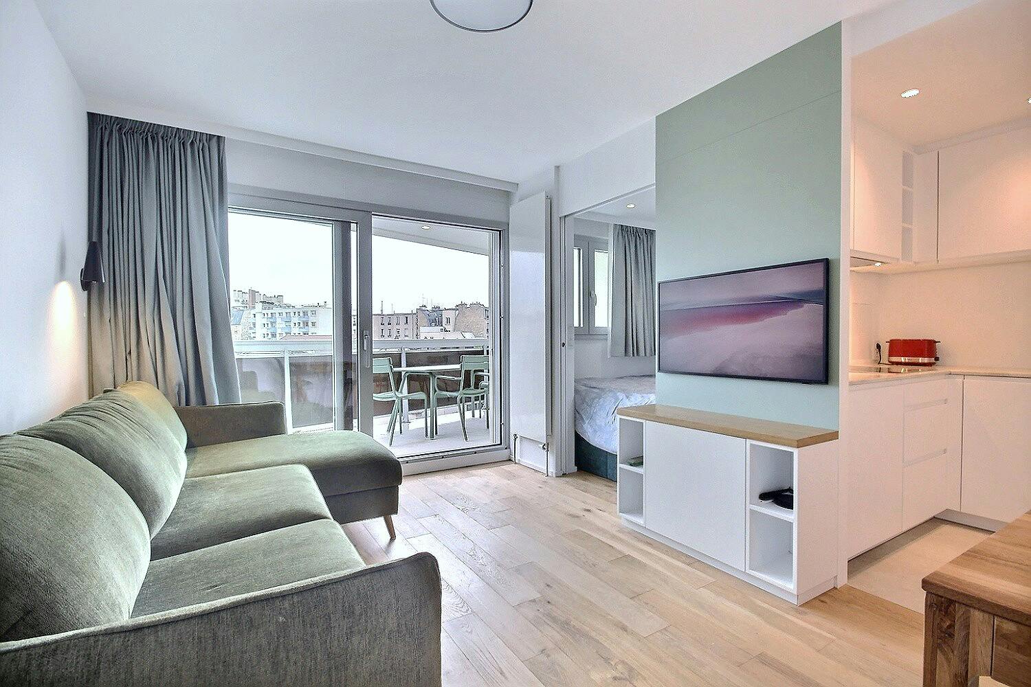 Квартира сдается в аренду за 1 484 € в месяц в Paris, Rue Buot