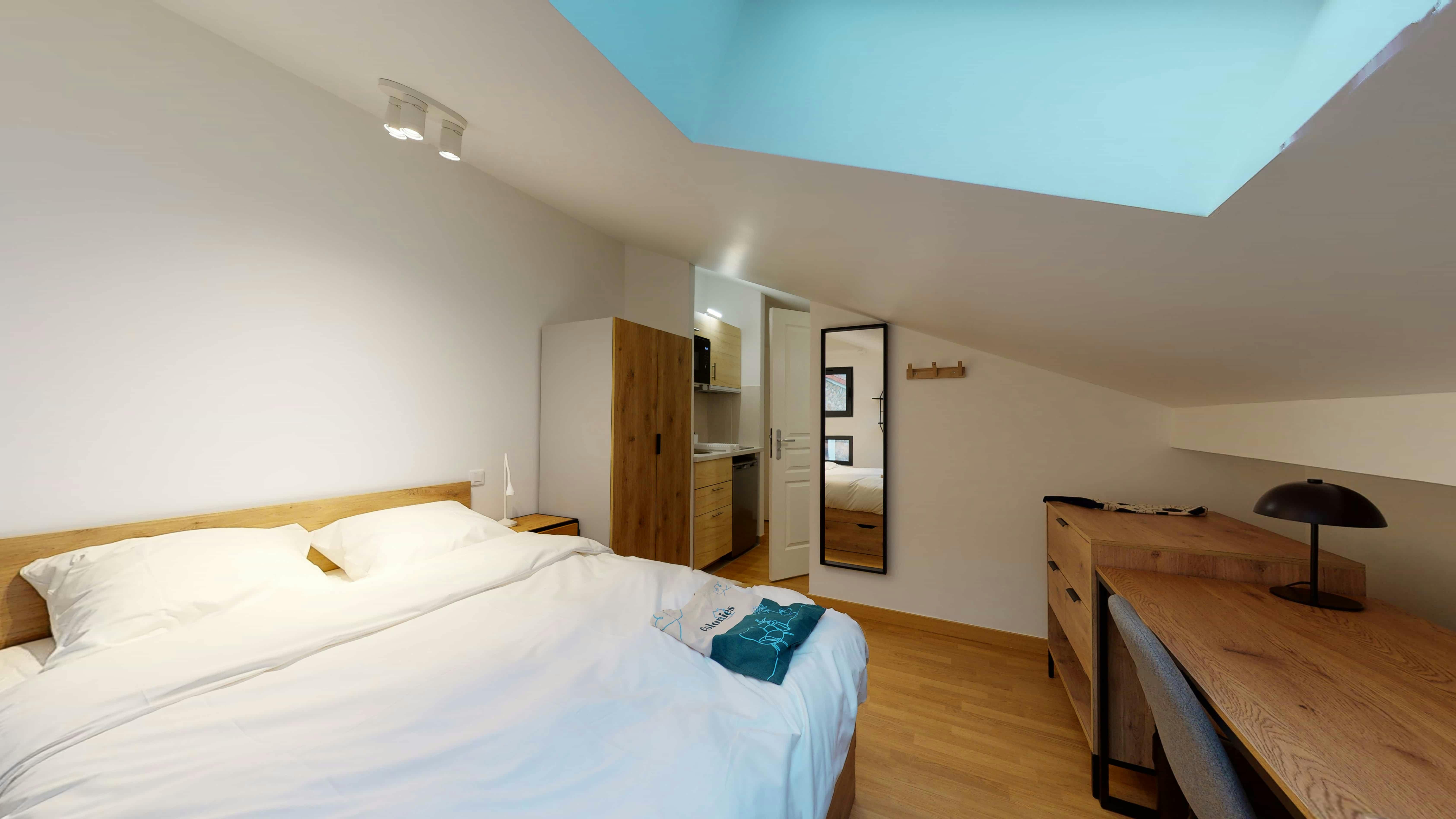 Apartment Villejuif, 1 bed, 15m² — photo 11