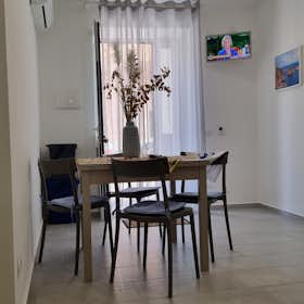 Appartamento for rent for 2.711 € per month in Terrasini, Via Libertà