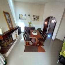 Apartment for rent for €1,200 per month in Cascais, Rua de Santa Catarina