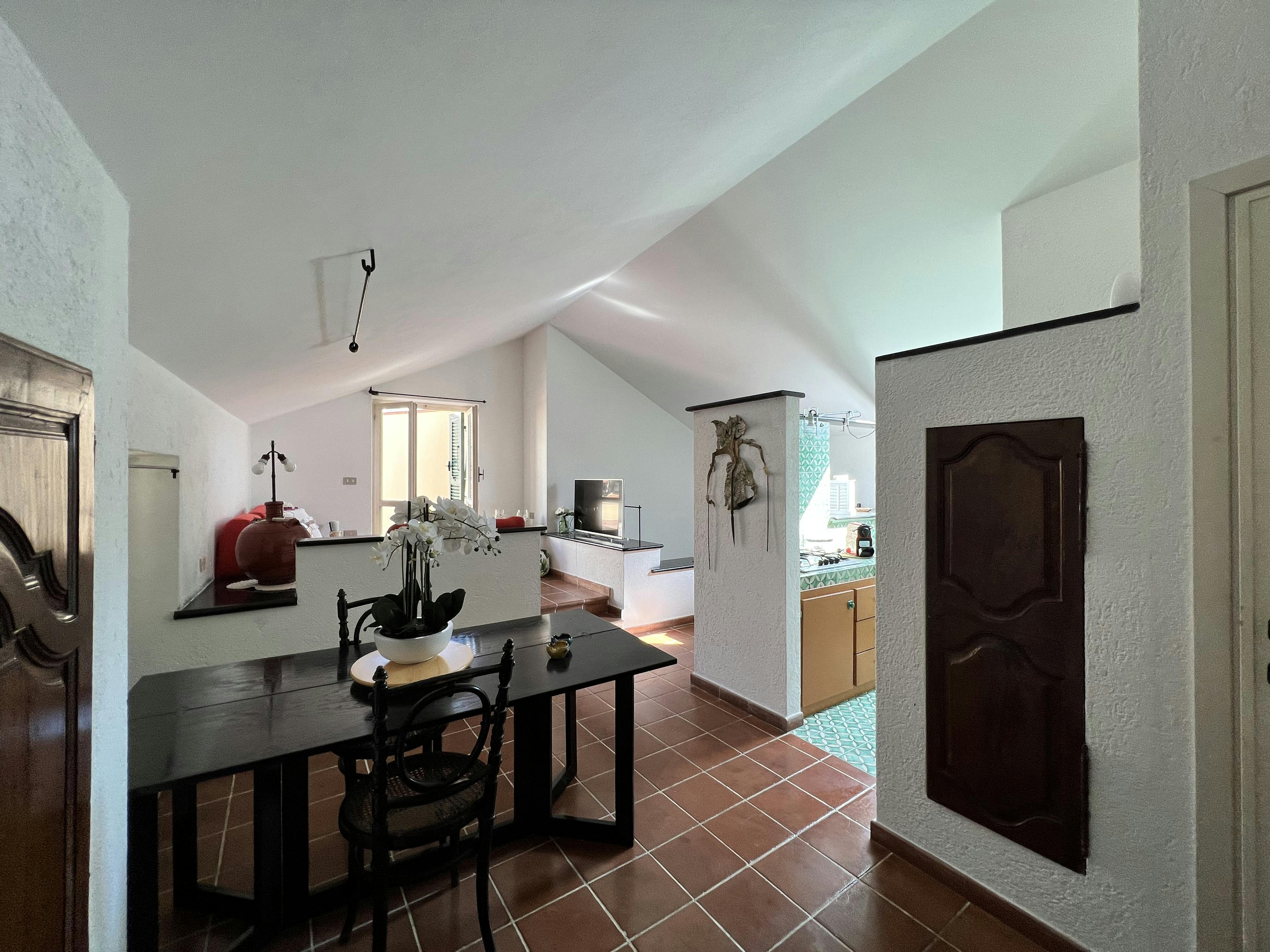 Mieszkanie do wynajęcia za 3226 € miesięcznie w mieście Borgio Verezzi, Via Municipio