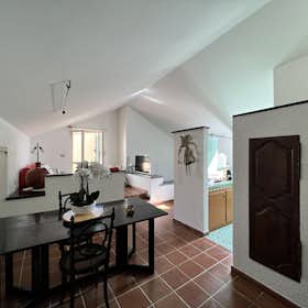 Appartamento for rent for 3.226 € per month in Borgio Verezzi, Via Municipio