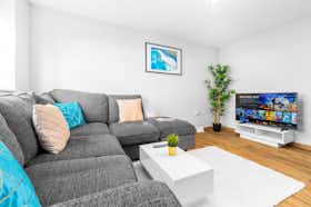 Appartement à louer pour 2 800 £GB/mois à Stourbridge, Stewkins