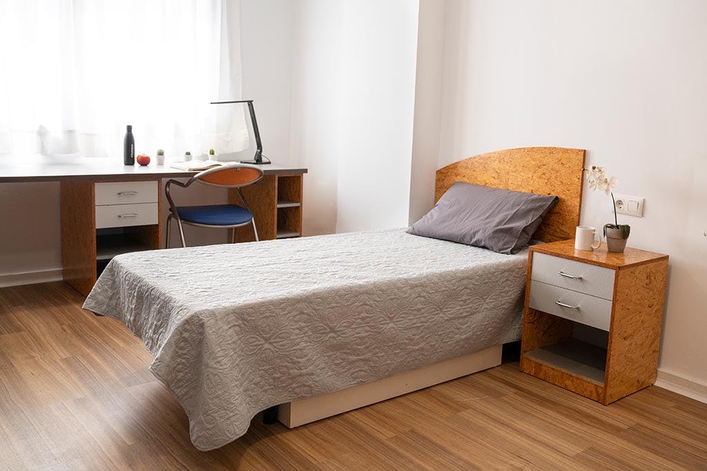 Estudio  en alquiler por 779 € al mes en Burjassot, Avenida del Primero de Mayo