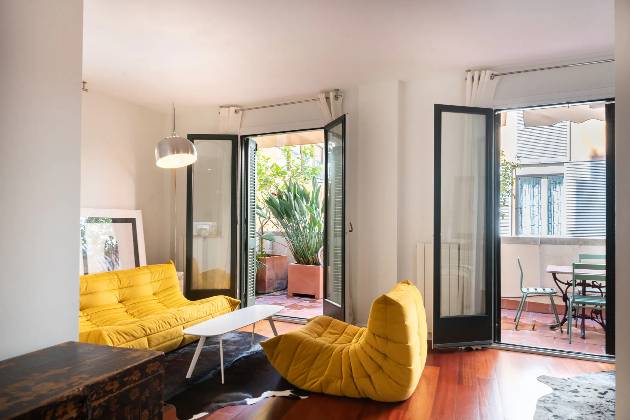 2-Bedroom Apartment in Carrer del Bonaire, Barcelona (1379494) ROOM 1